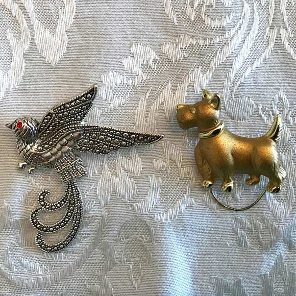 Vintage Brooches - Picture 1 of 5